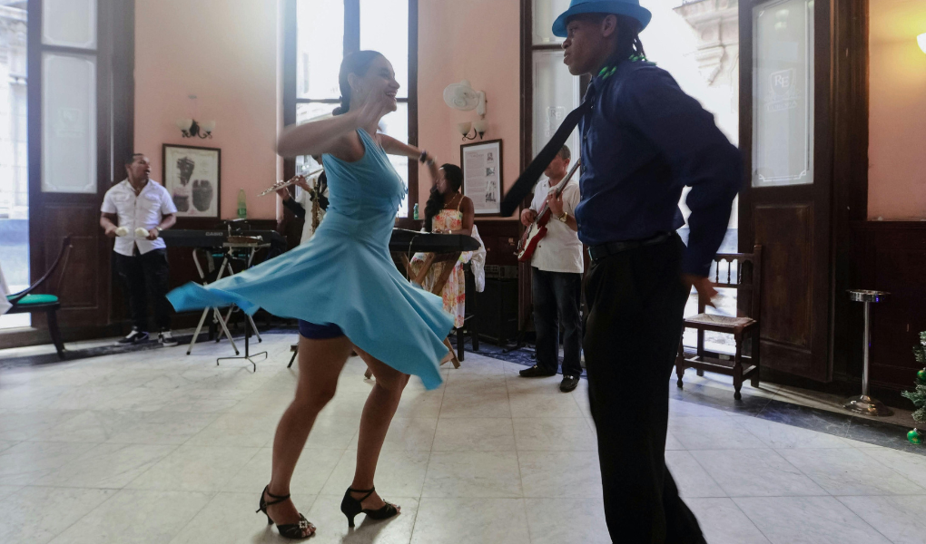 What pants to wear to dance?