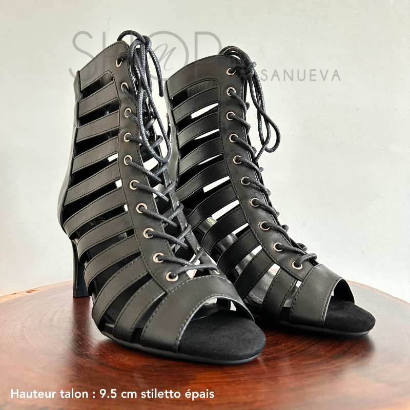 BLACK LACE-UP HEELS SHOES