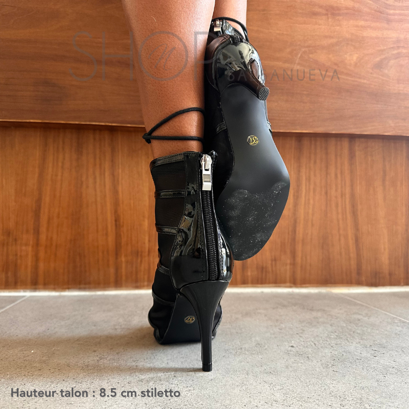 BLACK TRANSPARENT HEELS SHOES