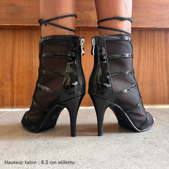 BLACK TRANSPARENT HEELS SHOES