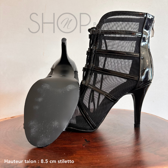 BLACK TRANSPARENT HEELS SHOES