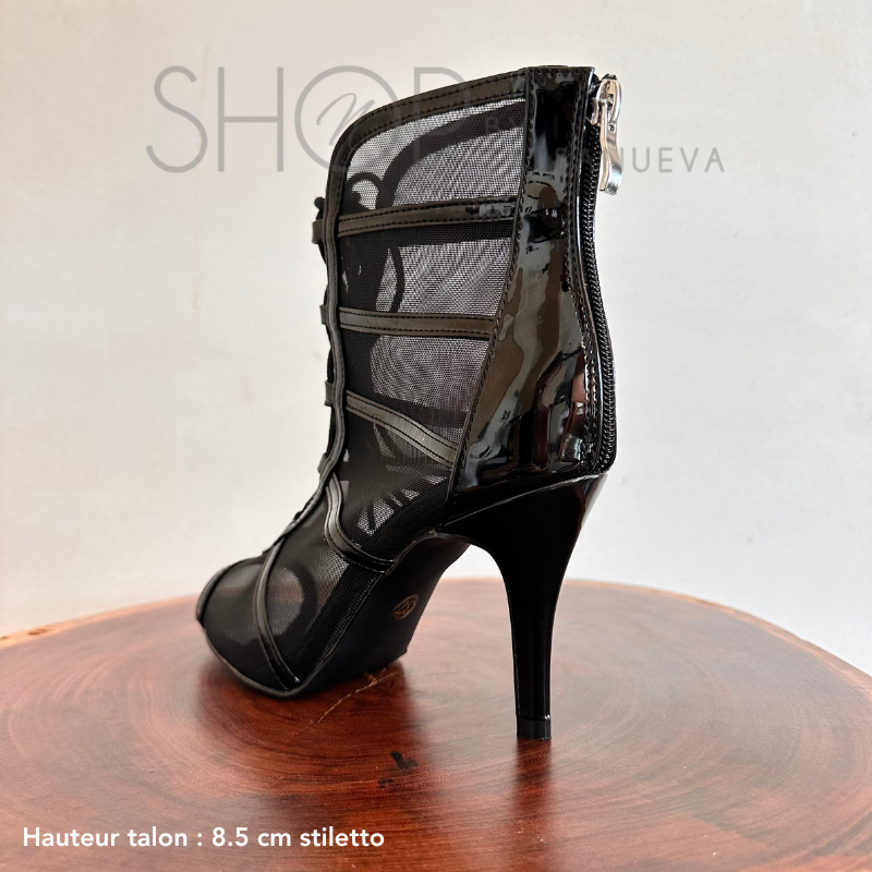 BLACK TRANSPARENT HEELS SHOES