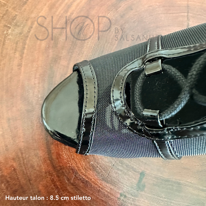 BLACK TRANSPARENT HEELS SHOES