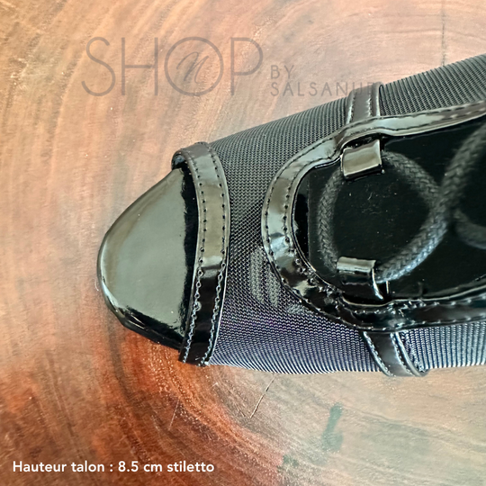 BLACK TRANSPARENT HEELS SHOES