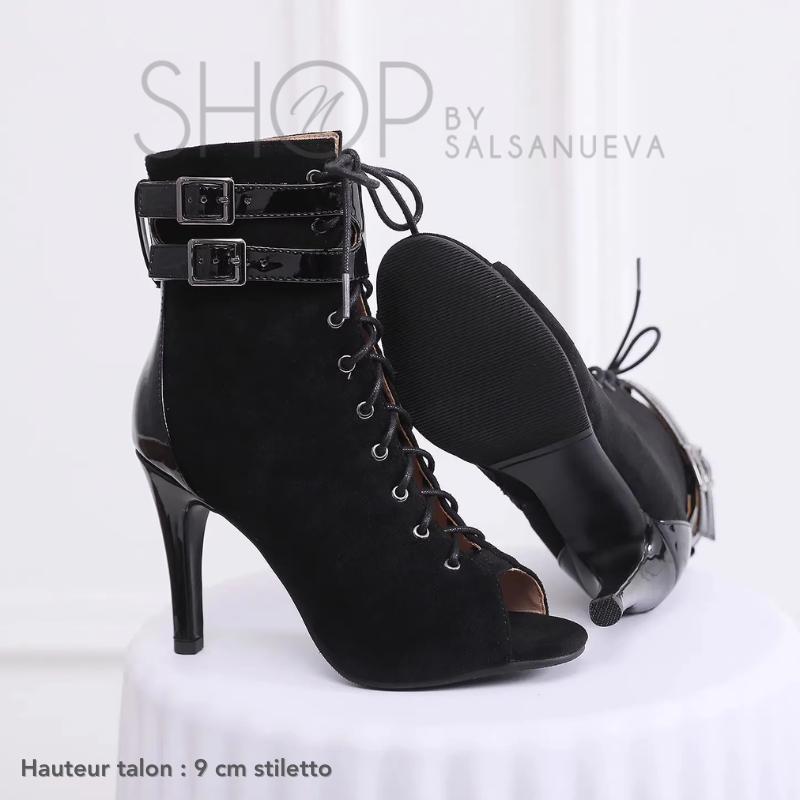 DOUBLE STRAP BLACK HEELS BOOTS