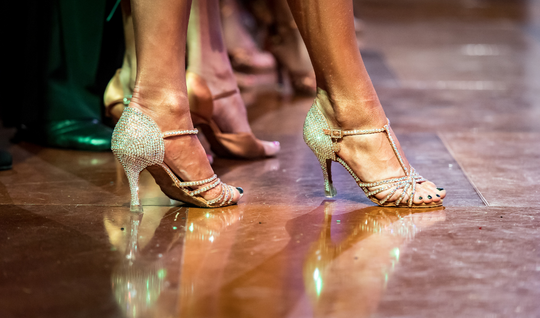¿Cómo elegir sus zapatos de acuerdo con la forma del pie?