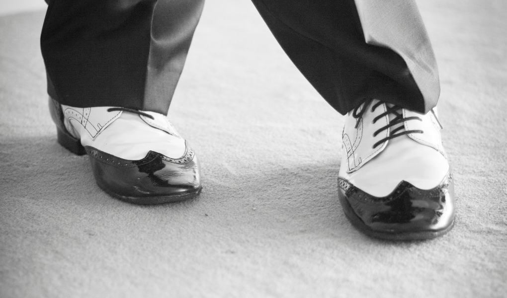 Quelle différence entre chaussures de tango homme et chaussures de ville  ?